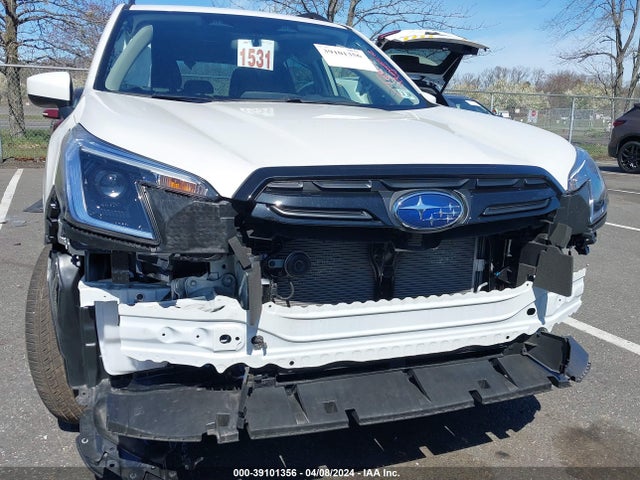JF2SKADC6PH471726 Subaru Forester Premium