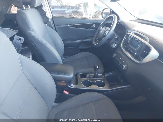 KIA Sorento 3.3l Lx 2016 5XYPG4A5XGG094582 Image 5