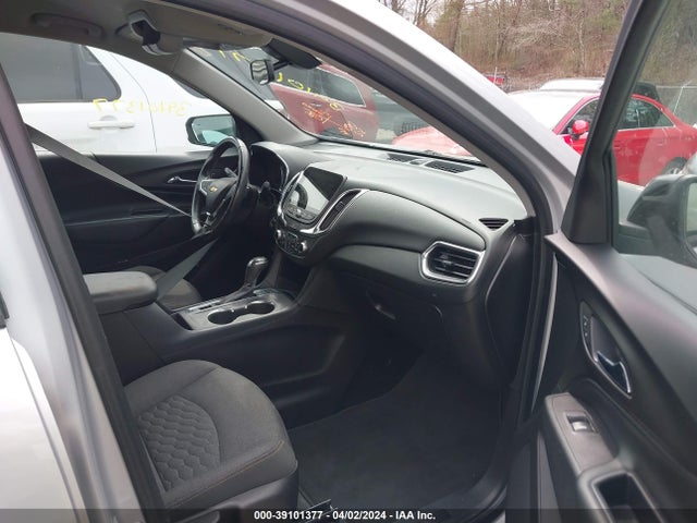 Chevrolet EQUINOX LT 2019 2GNAXVEX7K6188472 Image 5