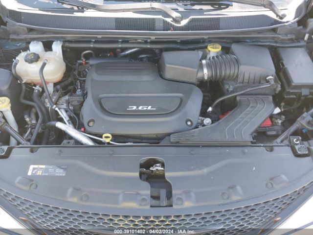 2C4RC1FG3JR353817 Chrysler Pacifica Touring Plus