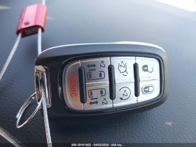 2C4RC1FG3JR353817 Chrysler Pacifica Touring Plus