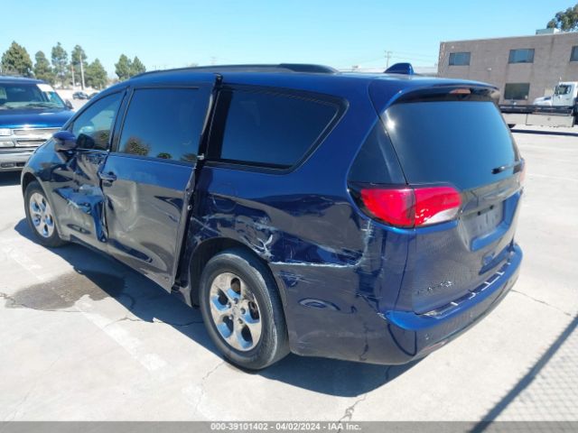 2C4RC1FG3JR353817 Chrysler Pacifica Touring Plus