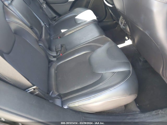 1C4PJLLBXJD584573 Jeep Cherokee Latitude Plus Fwd
