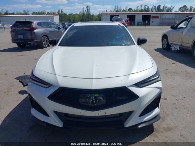 19UUB7F00PA002221 Acura TLX