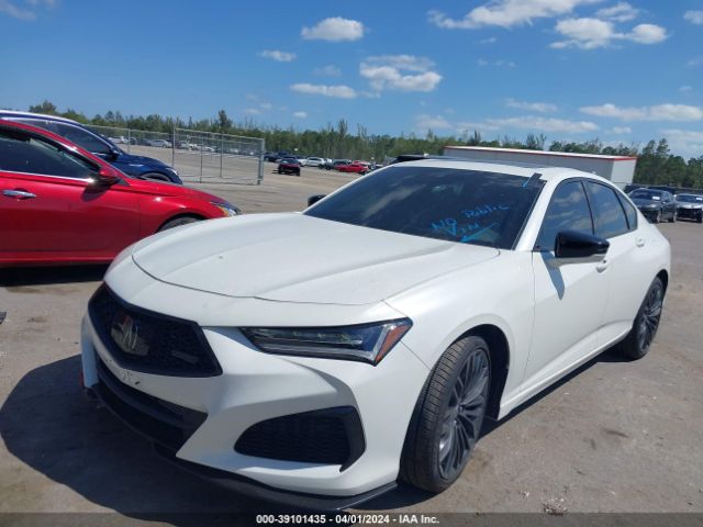 19UUB7F00PA002221 Acura TLX