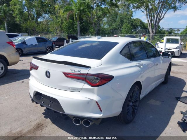 19UUB7F00PA002221 Acura TLX