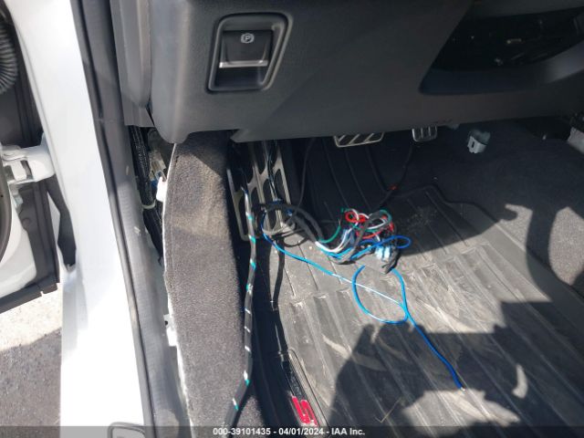19UUB7F00PA002221 Acura TLX