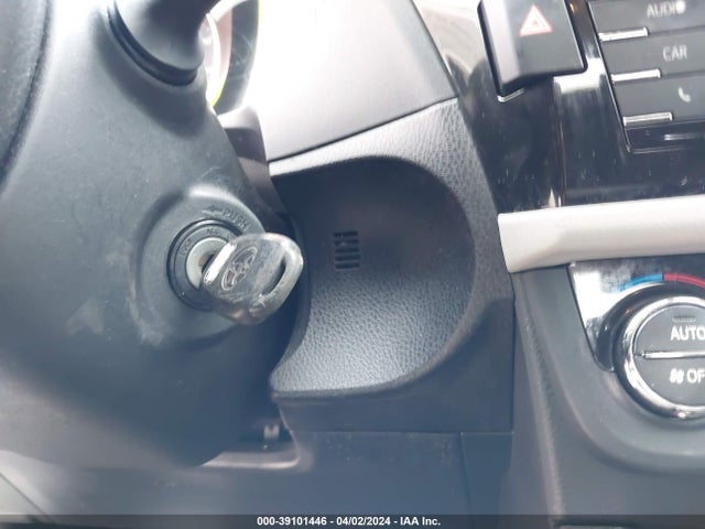 Toyota COROLLA LE 2015 2T1BURHE0FC242836 Image 11