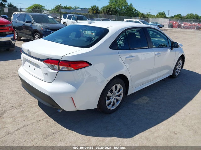 Toyota COROLLA LE 2024 5YFB4MDEXRP096135 Image 4