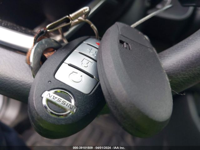 5N1AT3BA7MC803682 Nissan Rogue Sv Fwd
