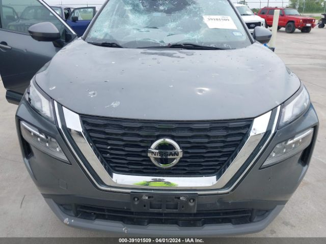 5N1AT3BA7MC803682 Nissan Rogue Sv Fwd