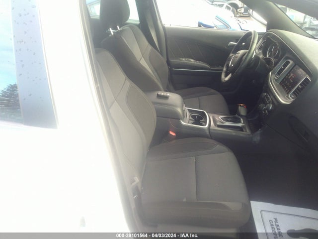 2C3CDXJG5NH245034 Dodge Charger Sxt Awd
