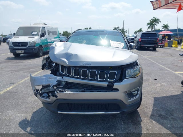 3C4NJCCB9KT699183 Jeep Compass Limited Fwd