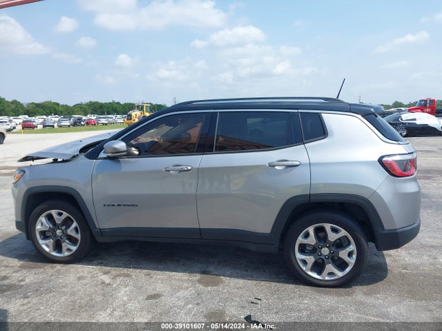 3C4NJCCB9KT699183 Jeep Compass Limited Fwd