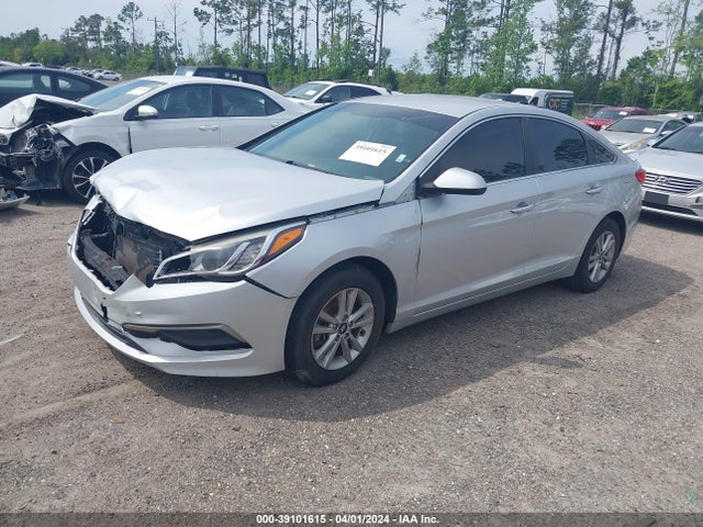 Hyundai Sonata 2017 5NPE24AF3HH476512 Image 2