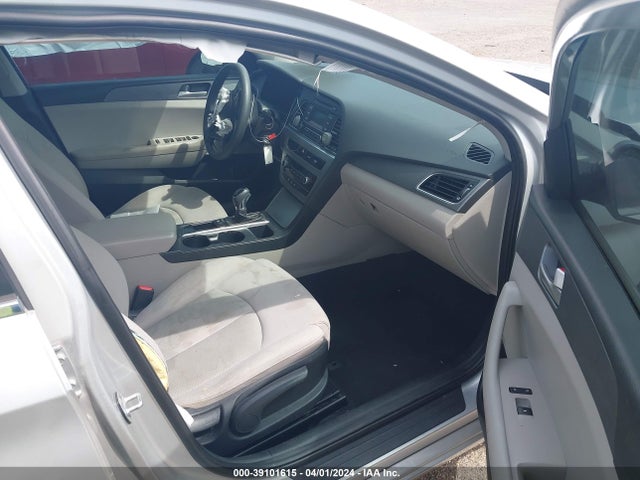 Hyundai Sonata 2017 5NPE24AF3HH476512 Image 5