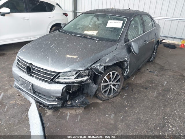 3VWDB7AJ4HM231985 Volkswagen Jetta 1.4t Se