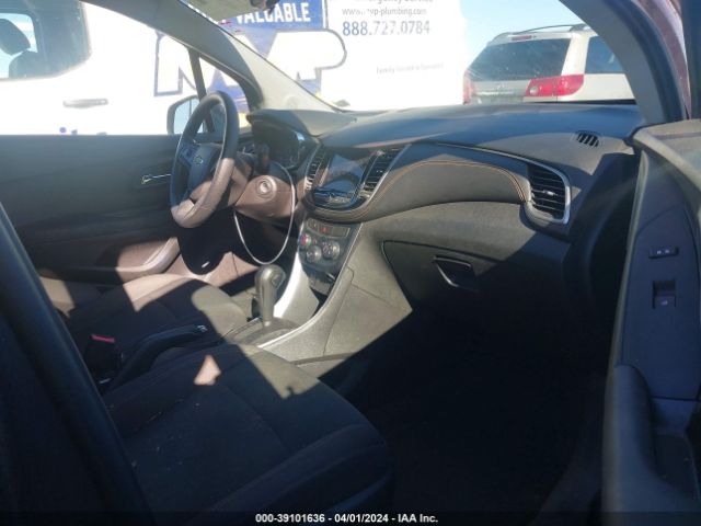 3GNCJKSB9KL280938 Chevrolet TRAX LS