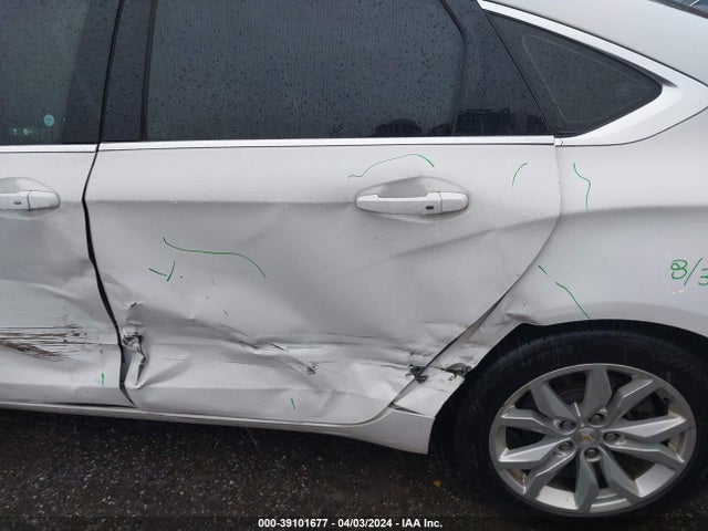 Chevrolet IMPALA 1LT 2018 2G1105S39J9117150 Image 6