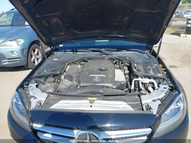 55SWF4JB1GU126247 Mercedes-Benz C 300 Luxury/sport