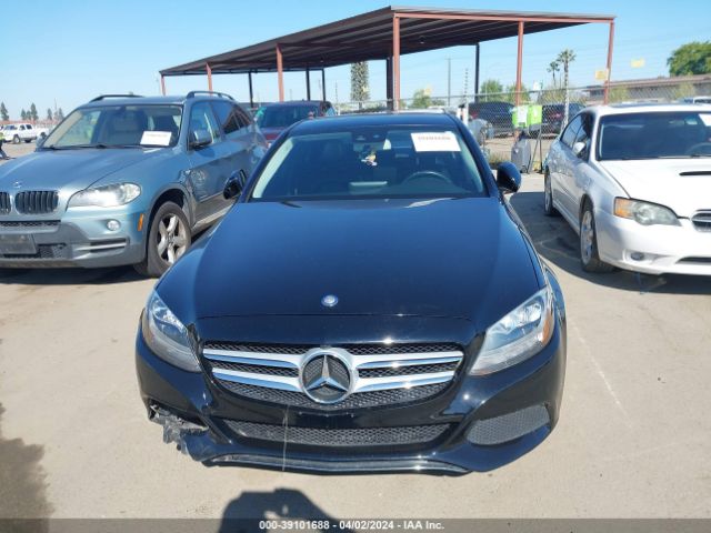 55SWF4JB1GU126247 Mercedes-Benz C 300 Luxury/sport