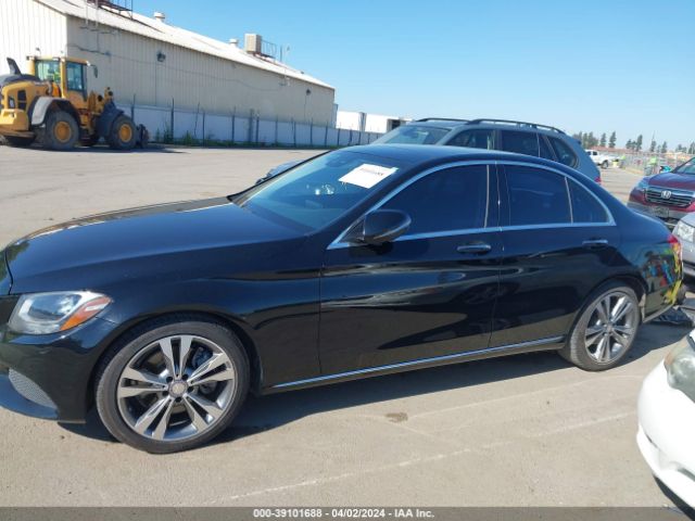 55SWF4JB1GU126247 Mercedes-Benz C 300 Luxury/sport