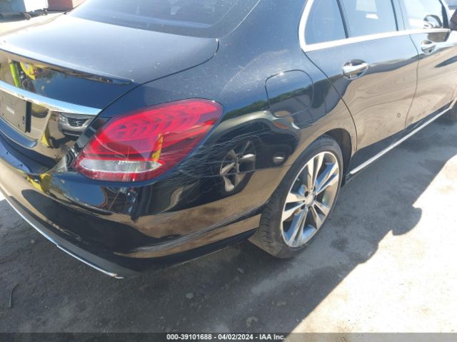 55SWF4JB1GU126247 Mercedes-Benz C 300 Luxury/sport