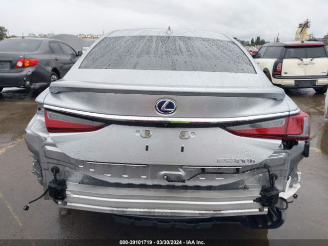 58ACA1C19NU013127 Lexus ES 300H