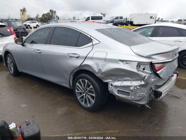 58ACA1C19NU013127 Lexus ES 300H