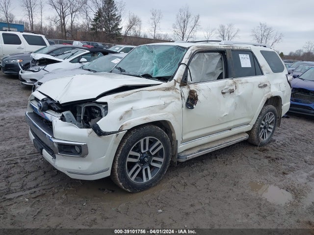Toyota 4runner Limited 2016 JTEBU5JR3G5291609 Image 2