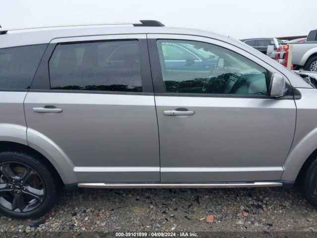 3C4PDCGG7KT841357 Dodge Journey Crossroad