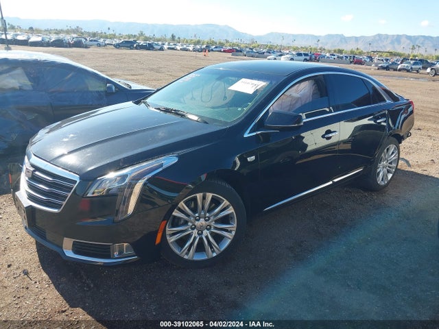 Cadillac XTS LUXURY 2018 2G61M5S31J9158337 Image 2