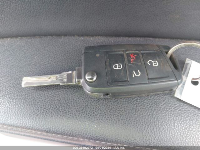 3VW217AU5FM029626 Volkswagen Golf Tsi Se 4-door
