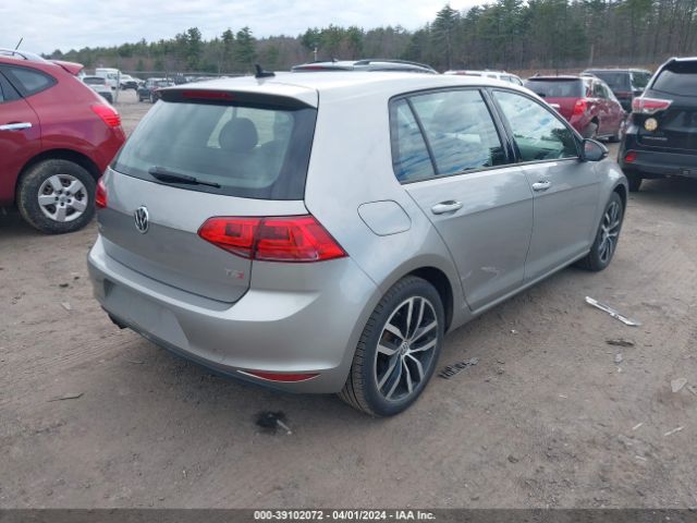 3VW217AU5FM029626 Volkswagen Golf Tsi Se 4-door