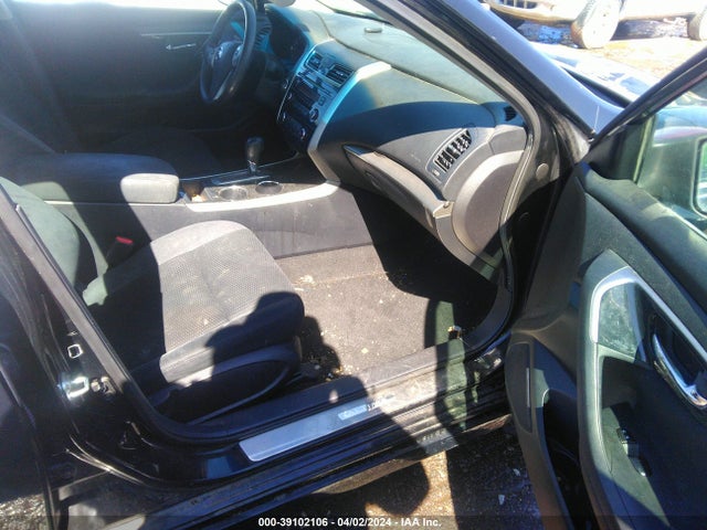 Nissan Altima 2.5 S 2014 1N4AL3AP2EN215887 Image 5