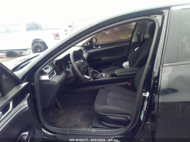 5XXG24J25NG098948 KIA K5 LX