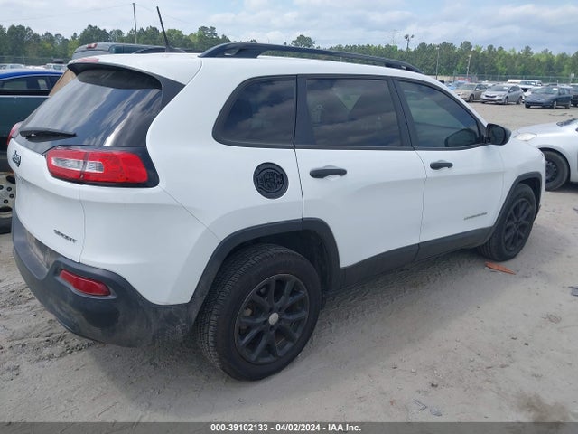 1C4PJLABXHW640965 Jeep Cherokee Sport Fwd