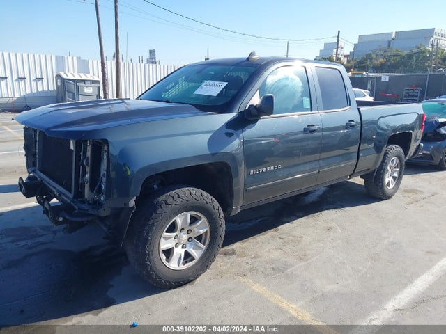 Chevrolet Silverado 1500 1lt 2018 1GCRCREC3JZ214239 Image 2