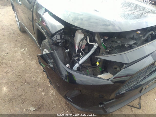 Toyota RAV4 LE 2020 JTMF1RFV7LD525911 Image 18