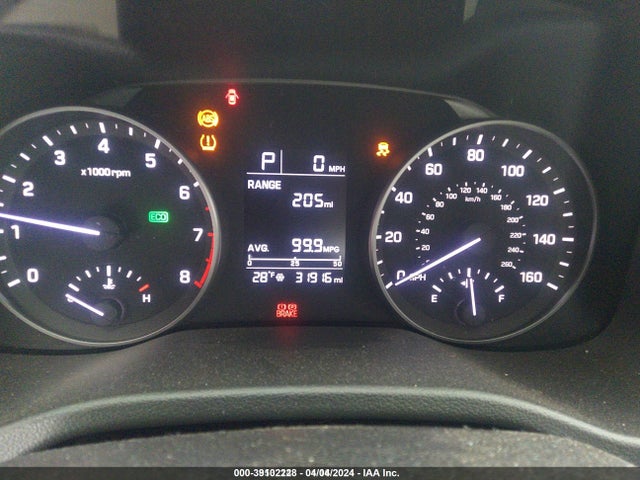 Hyundai ELANTRA SE 2018 5NPD74LF7JH347754 Image 7