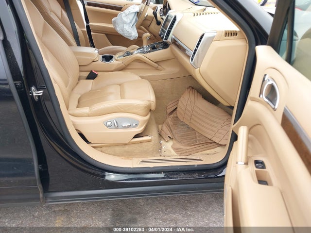 2013 PORSCHE CAYENNE WP1AA2A29DLA09229 Photo 4