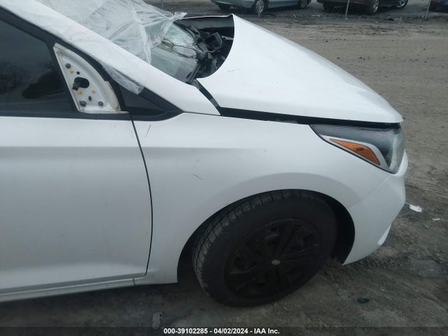 Hyundai ACCENT SE 2019 3KPC24A35KE058123 Image 14