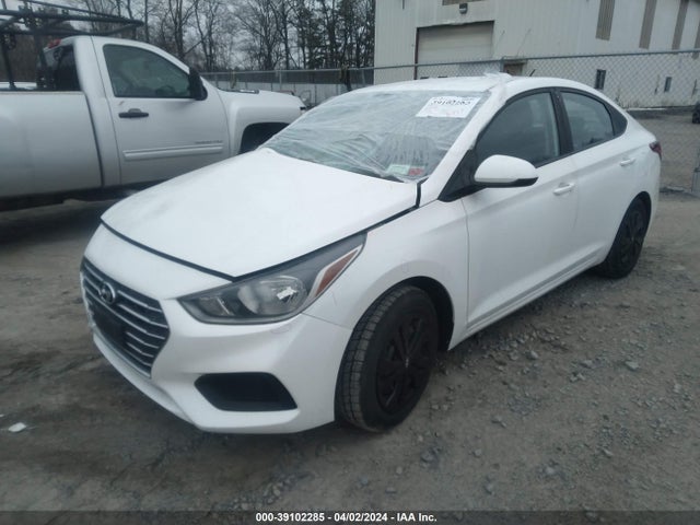 Hyundai ACCENT SE 2019 3KPC24A35KE058123 Image 2