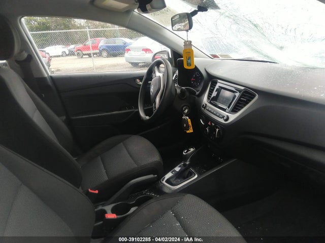 Hyundai ACCENT SE 2019 3KPC24A35KE058123 Image 5