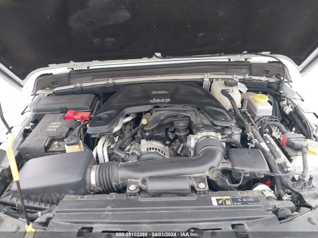 1C4GJXAG1JW161360 Jeep Wrangler Sport S 4x4