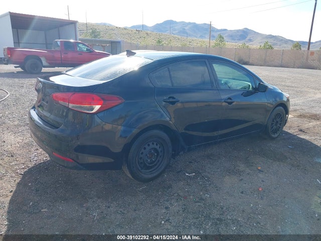 KIA FORTE LX 2017 3KPFK4A78HE128478 Image 4