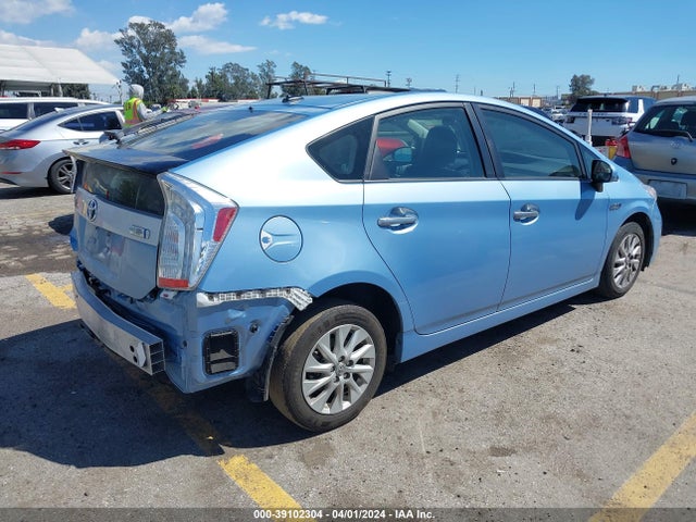 Toyota PRIUS PLUG-IN 2014 JTDKN3DP9E3056348 Image 4