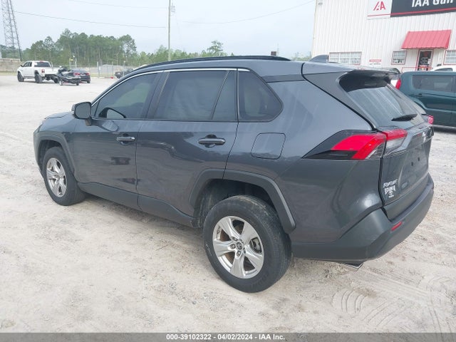 Toyota Rav4 Xle 2019 JTMP1RFV8KD036632 Image 3