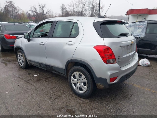 Chevrolet TRAX LS 2017 KL7CJKSB7HB255990 Image 3