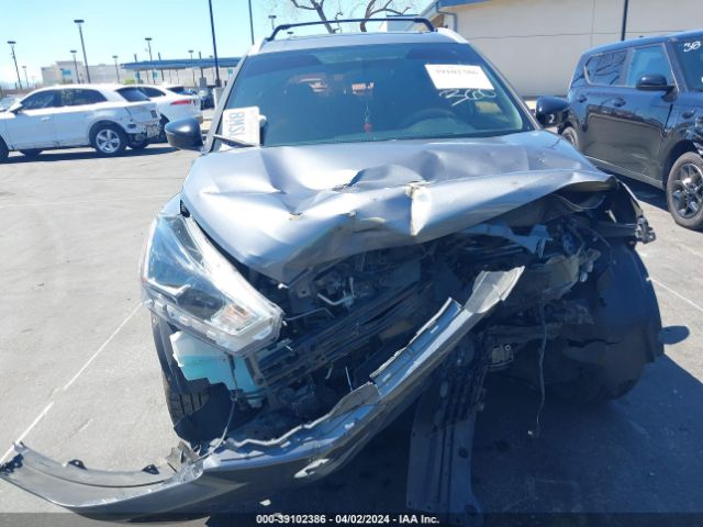 3N1CP5CUXKL546205 Nissan KICKS SR
